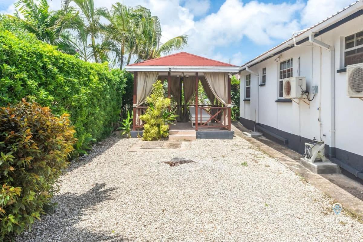 Beachy Cottage I Kitchen I Wi-Fi I Shaded Cabana I Parking Saint Philip Luaran gambar