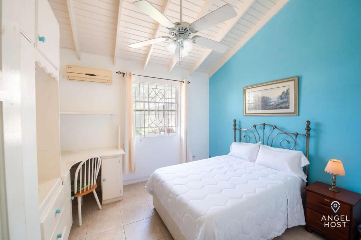 Beachy Cottage I Kitchen I Wi-Fi I Shaded Cabana I Parking Saint Philip Luaran gambar
