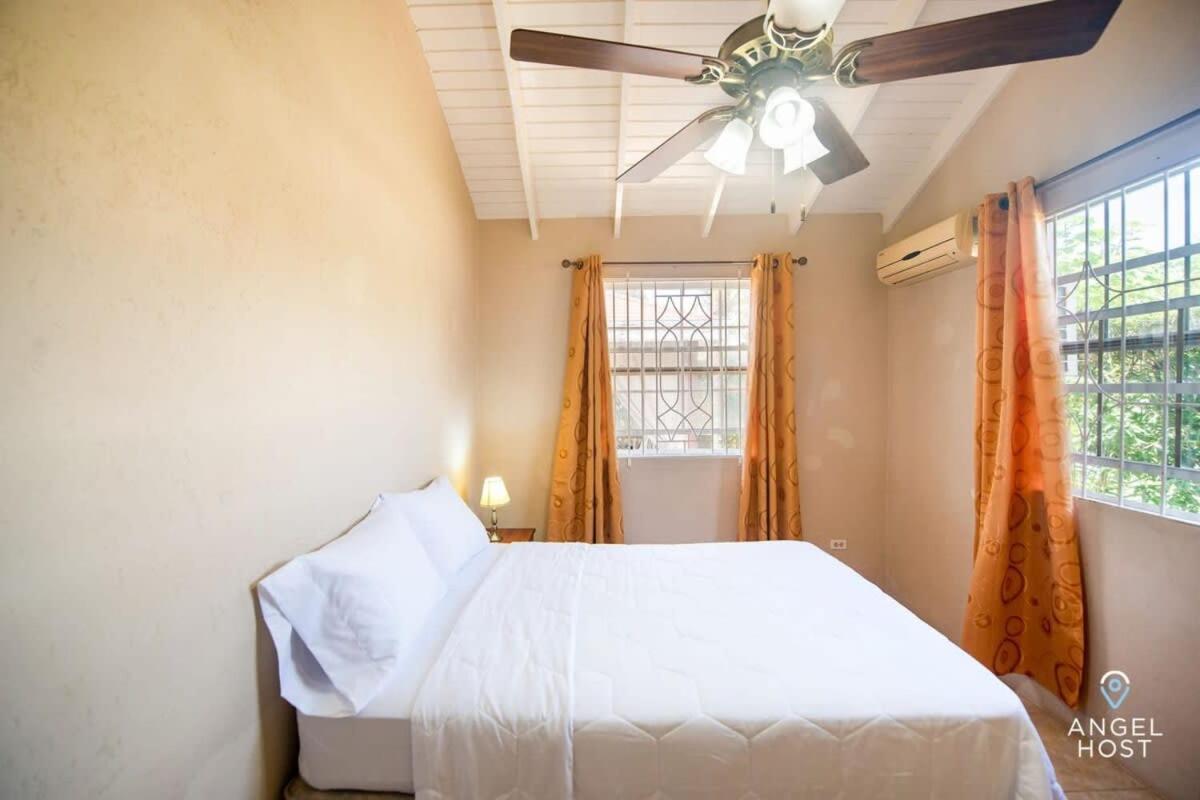 Beachy Cottage I Kitchen I Wi-Fi I Shaded Cabana I Parking Saint Philip Luaran gambar